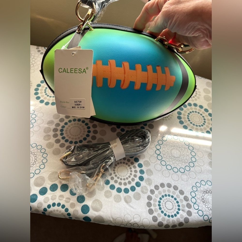 NWT-Rugby Teal & Lime
Whimsical Festival pebble textured football handbag - Picture 5 of 10